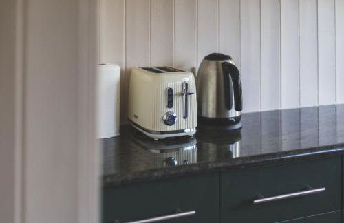 Spacious 3BR Home Huge Garden Free Parking - Foto 25