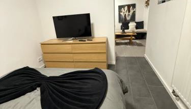 Zentrale Citywohnung mit Küche & privatem Zugang - Foto 3