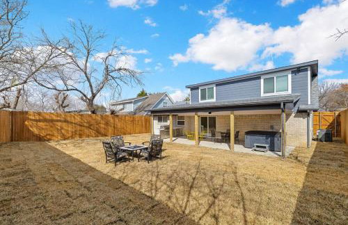 Frisco Getaway Hometel w the Spa and Outdoor Kitchen - Foto 11