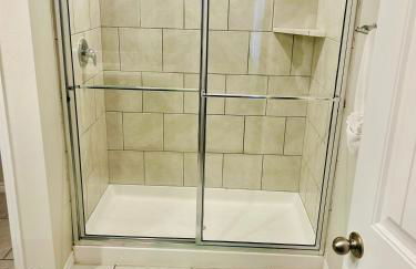 Spacious Coastal Retreat for 6 Guests with Free WiFi - Foto 4