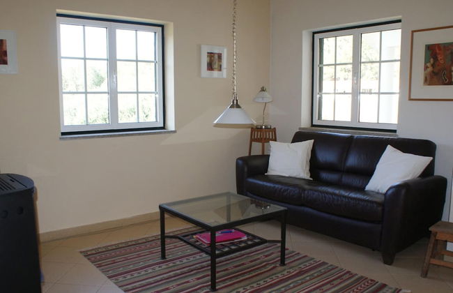 Detached Holiday Home With Shared Pool and Views - Foto 7