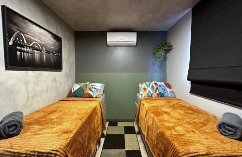 Apê térreo sem escada com Ar Cond, WiFi e banheira! - Foto 4