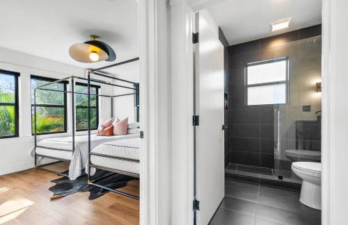 Hacienda Flamingo Unit 2 - Expansive 3BR Retreat with Style & Comfort - Foto 10