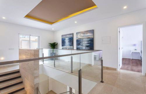 Luxury Vau Beach Villa with Private Heated Pool - Foto 20