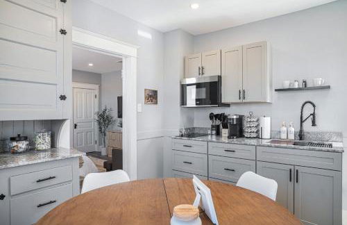 Studio Updated 1 Block to Downtown & Mins to Beach - Foto 21