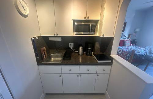 Dream Studio on the Beach - Photo 9