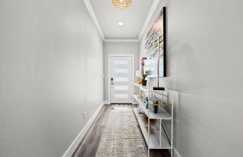 Beautiful New 3 Bedroom Townhouse w/ Private Pool - Foto 25