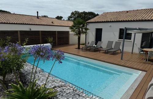 Élégante maison avec piscine - Foto 22