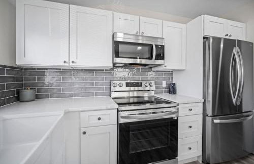 Full House 2 Blocks from Beach - Foto 31