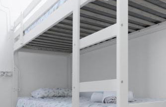 Close to Beach Family Apartment - Photo 9