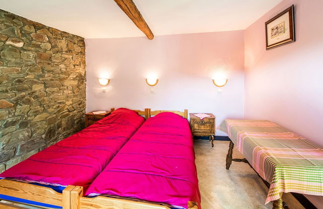 Forestside Escape for 15 Guests - Photo 9