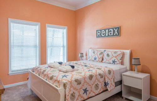 Water's Edge 103 - Bright 3BR/3BA Townhome - Pool - Fishing Dock - Foto 28