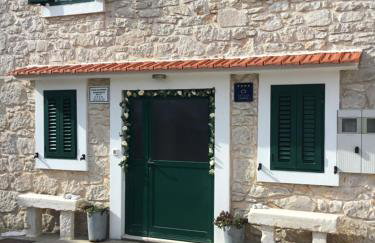 Stein Haus - Photo 19