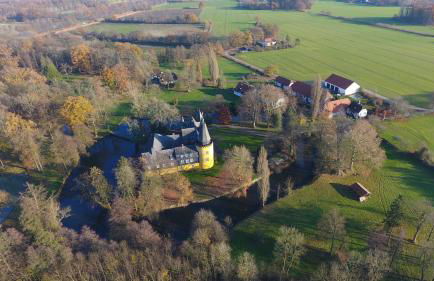 Schlosspark Hollwinkel - Foto 1