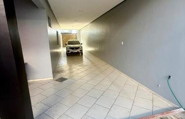 House with four suites with pool and garage - Foto 49