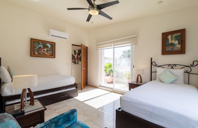 Beachfront Homes by Playa Paradise - Photo 29