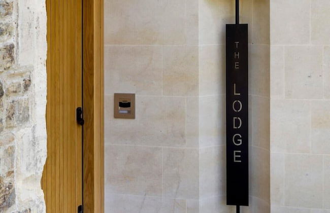 5 Bed House w/ Indoor Pool, Sauna & Private Garden - Fulham - Foto 65