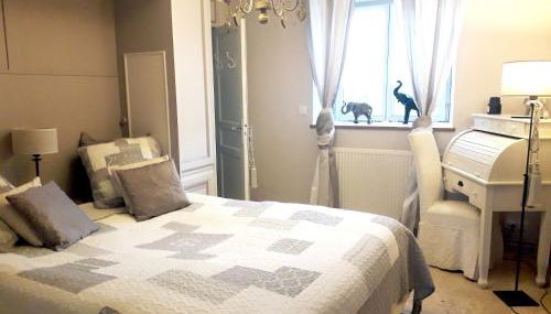 Maison spacieuse avec jacuzzi à Saint-Georges-sur-Baulche - Foto 4