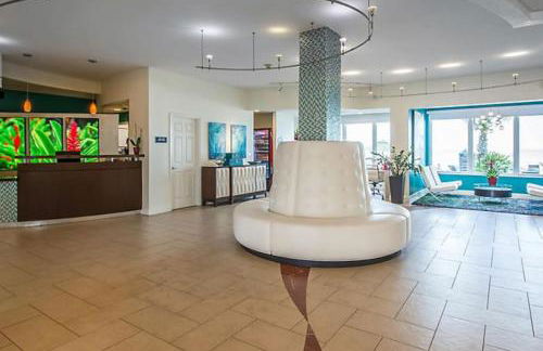 Have family fun in the sun at Daytona Beach in this resort 2BD condo - Foto 24