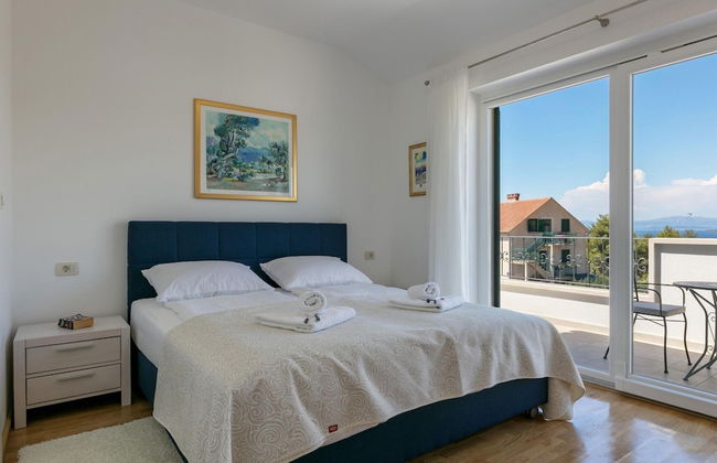 Villa on Brac Island Near Beach & Pool - Foto 7