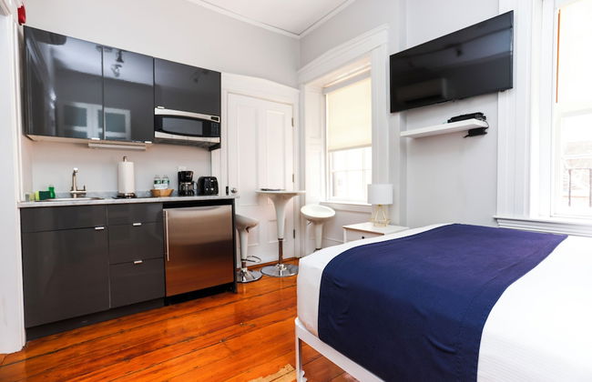 Maverick Suites at 40 Temple St - Foto 56