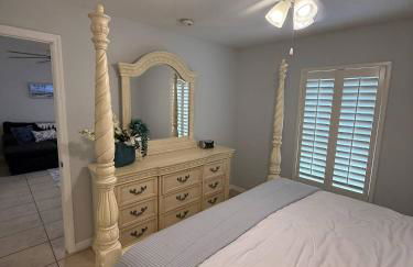 Beach House in the Woods, Fire Pit Deck/ Daytona ! - Foto 4