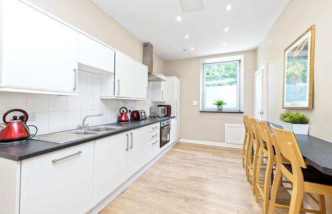 JOIVY Cosy 3bed Family Flat near Leith - Foto 13