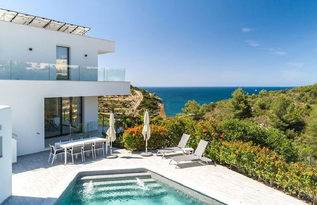 Villa Centeanes Luxury Villa Enviable Position s - Foto 1