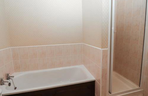 Lavender Cottage - Photo 13