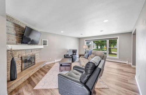 Charming 4-Bedroom Home Short Walk to Lambeau - Foto 1