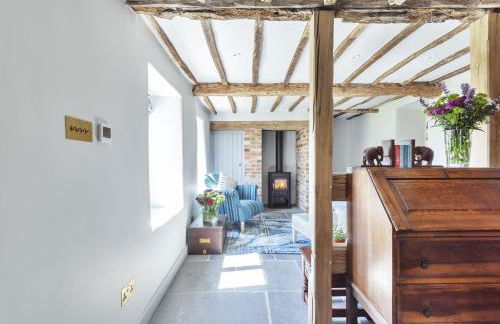 Hilltop Cottage - Photo 16