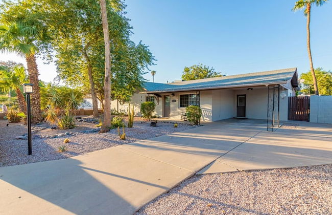 Sunset ASU Private Pool Updated Kitchen Baths - Foto 27