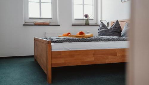 Pension und Ferienwohnung am Teich - Foto 2