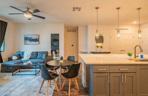 Posh 2BR Kierland Commons, TPC Golf, Pool, Gym, W-D - Foto 18