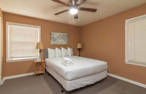 Family-Friendly Near Benning The Crimson Ranch - Foto 47