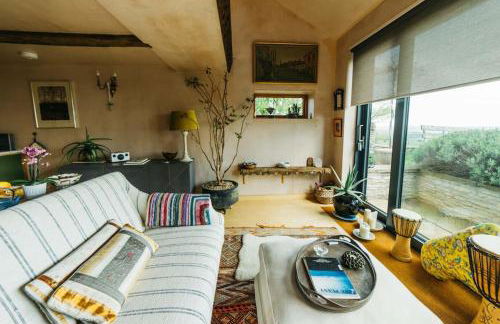 Romantic Country Annex With Views - 10 min to Bath - Foto 6