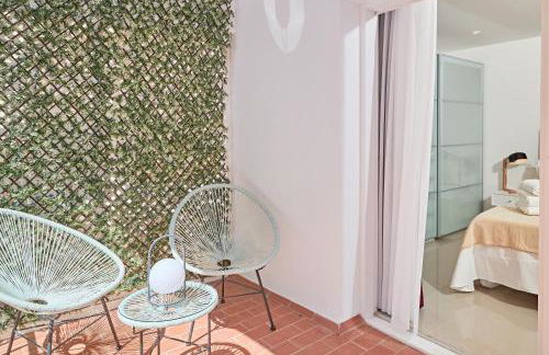 Charming Patio Villa With Private Pool - 6BR - In The Heart of Playa den Bossa - Walk To Ushuaïa, Hi & The Beach! - Photo 22