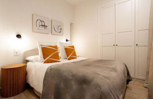 Puerta de America en Madrid - Photo 22