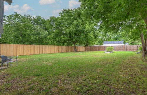 Tulsa Boho Bungalow - King Bed Near Dtwn, EXPO, TU - Foto 6