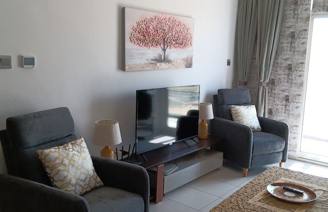 Remarkable 2-bed Apartment in Dubai - Photo 16