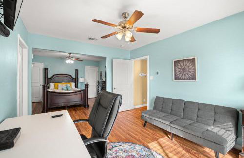 1 Min to Beach Ocean Breeze 3BR Pets welcome with pet fee - Foto 13