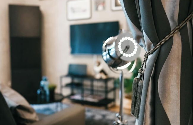 YoHome - Luxury Downtown Apartment - Photo 37