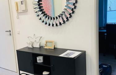 Erstklasssige moderne Apartwohnung 85 qm mit Terrasse und Garten - Foto 4