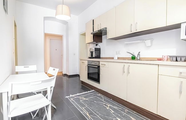 Cozy 4BR Apt Garden Close to Danube - Foto 47