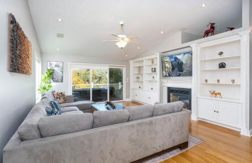 Yosemite Bass Lake VIEWS, 2 Homes, Games, Hot Tub - Foto 40