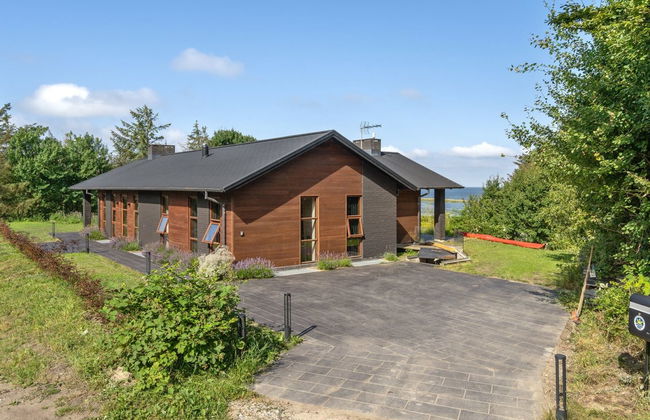 "Andri" - 600m to the fjord - Foto 1