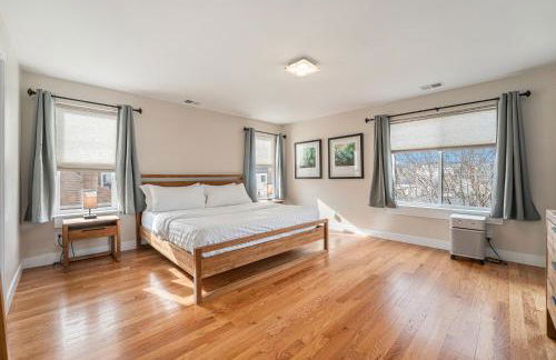 Walk to Broncos Stadium Hot tub & Rooftop - Foto 19