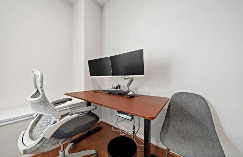 Houston Lake Retreat Pool Lake Front Spa - Foto 9