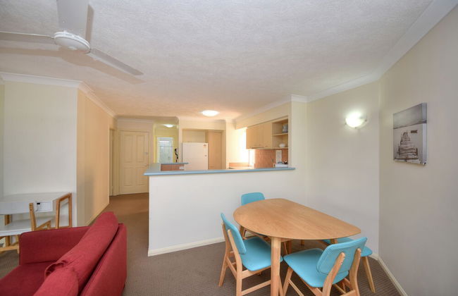 San Mateo on Broadbeach - Photo 27