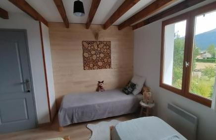 le chalet Cerdan - classé 3 étoiles - 5 personnes - 2 chambres- parking -garage-jardin-WIFI-rénové en 2023 - Foto 19